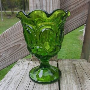 Vintage L.E. SMITH Emerald GREEN GLASS RUFFLED EDGE PEDESTAL MOON & STAR PATTERN